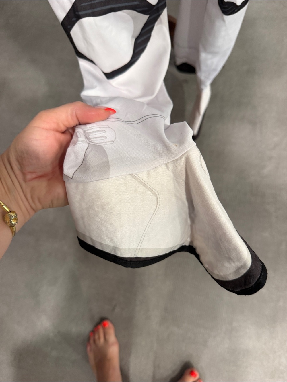 Star Wars Stormtrooper One-Piece Costume Jumpsuit - White & Black Kids Medium - Picture 5 of 10